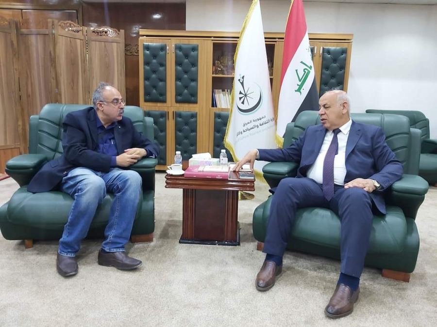 ابو النصر يجتمع بوزير الثقافة العراقي ويبحثان التعاون المشترك